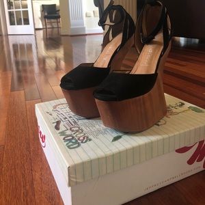 Jeffrey Campbell hells